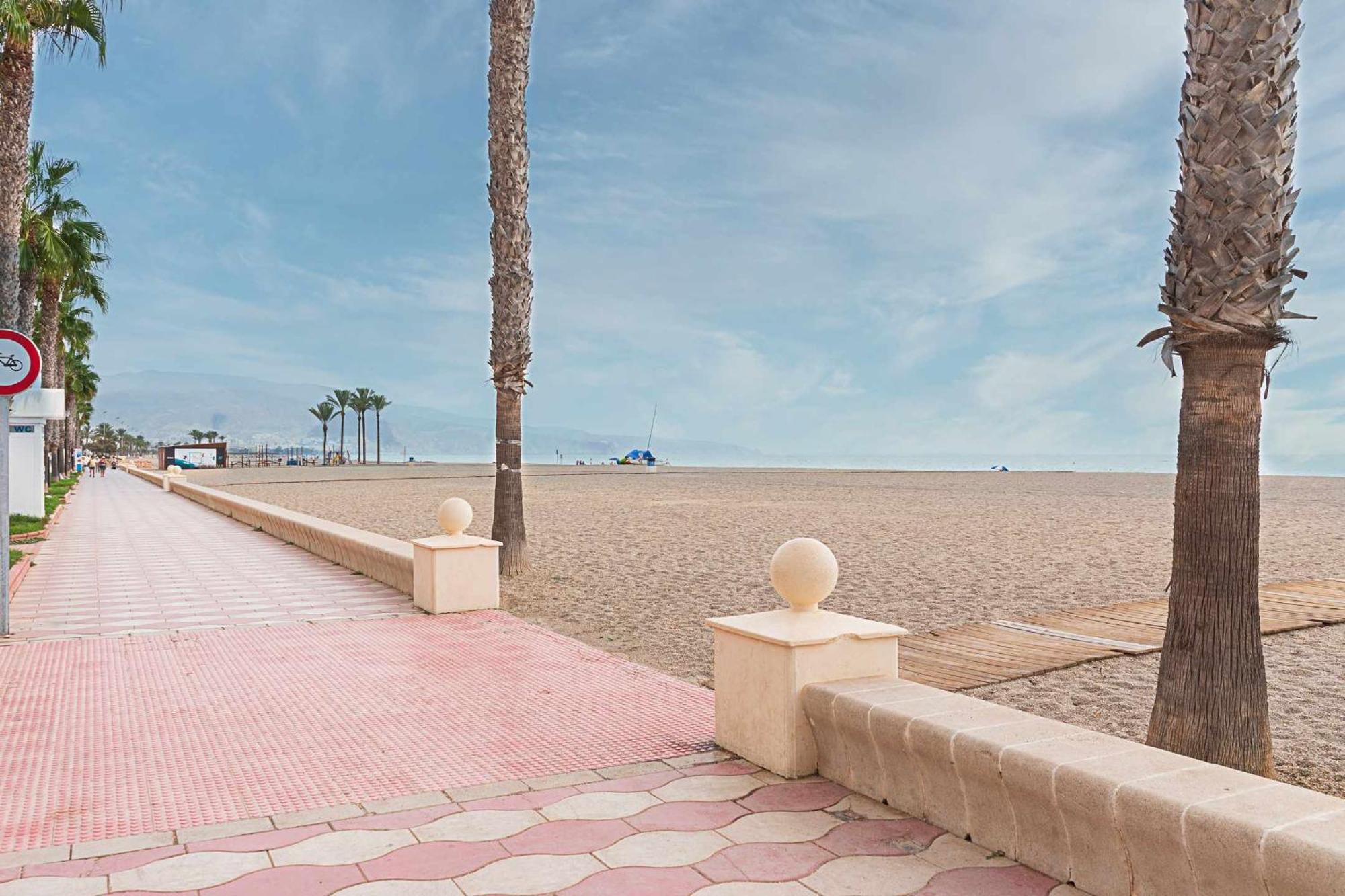 Casa Playa Roquetas Διαμέρισμα Ροκέτας ντε Μαρ Εξωτερικό φωτογραφία